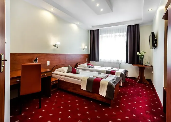 Hotel Antonio Jelcz-laskowice 3*